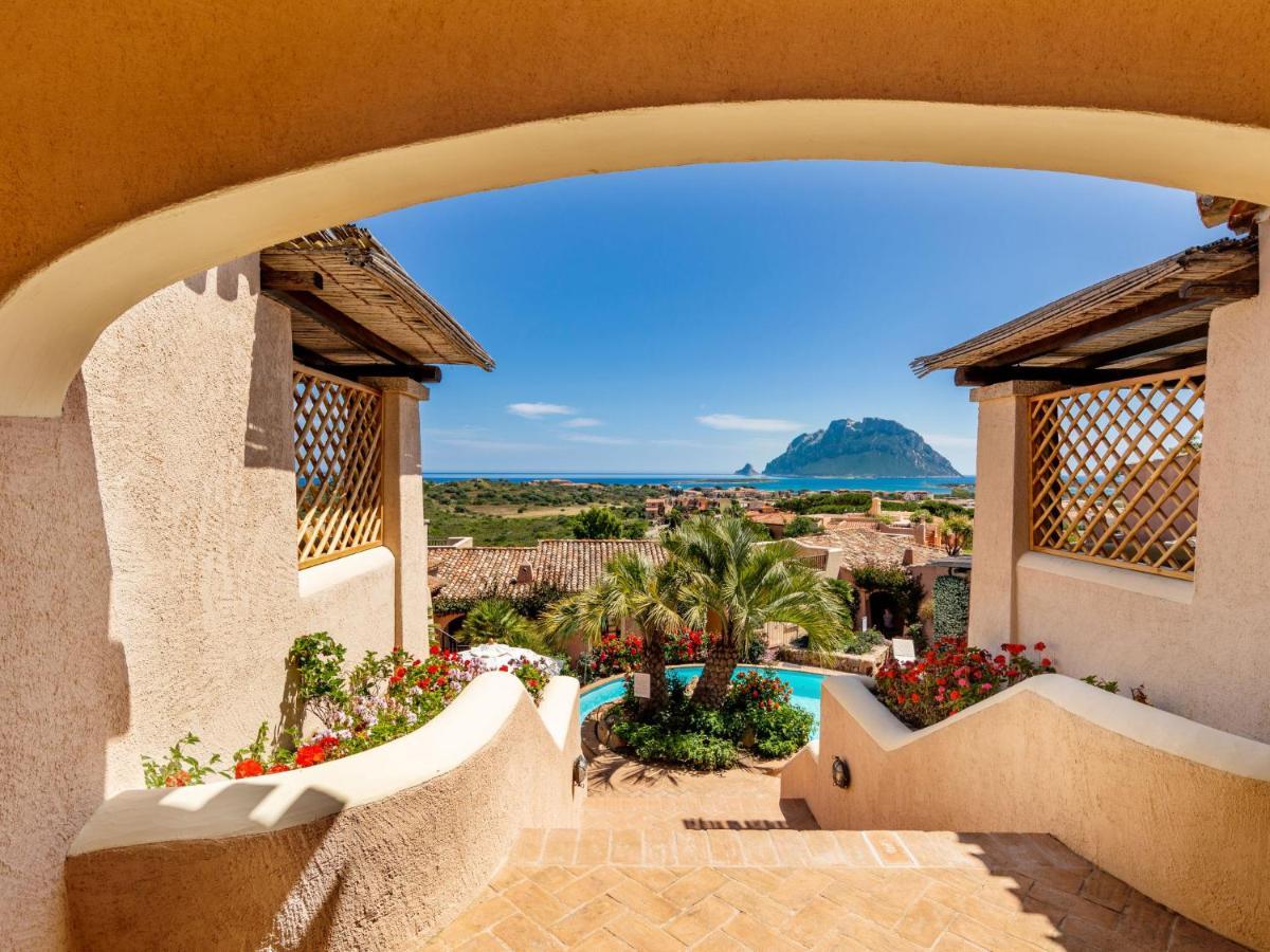 Holiday Home Erica 21 - Vista Village By Interhome Porto San Paolo  Extérieur photo